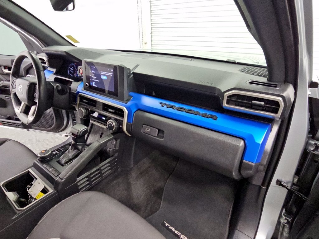 2024 Toyota Tacoma 4WD SR5