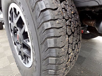 2024 Toyota Tacoma 4WD SR5