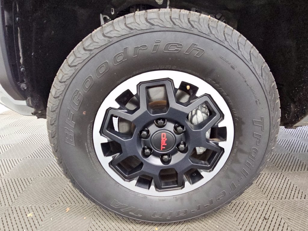2024 Toyota Tacoma 4WD SR5