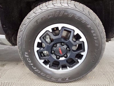 2024 Toyota Tacoma 4WD SR5