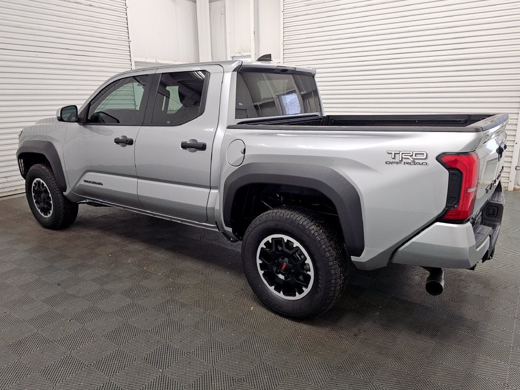 2024 Toyota Tacoma 4WD SR5
