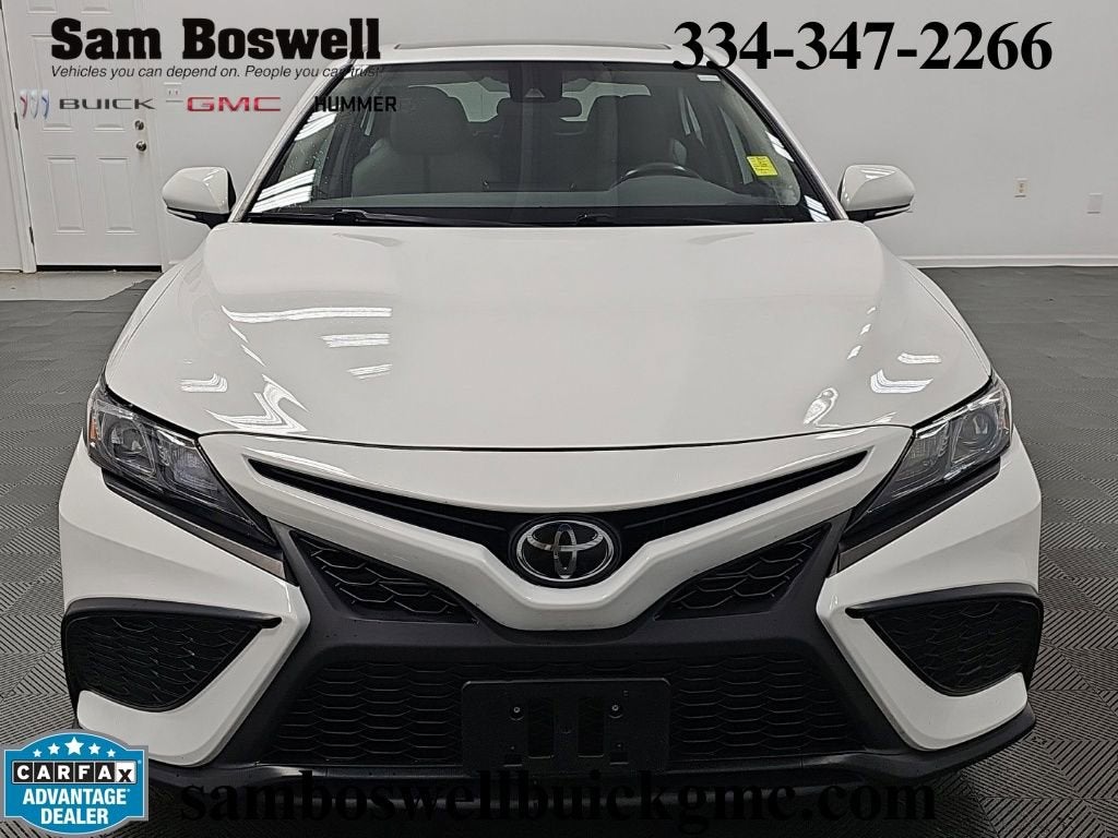 2024 Toyota Camry SE