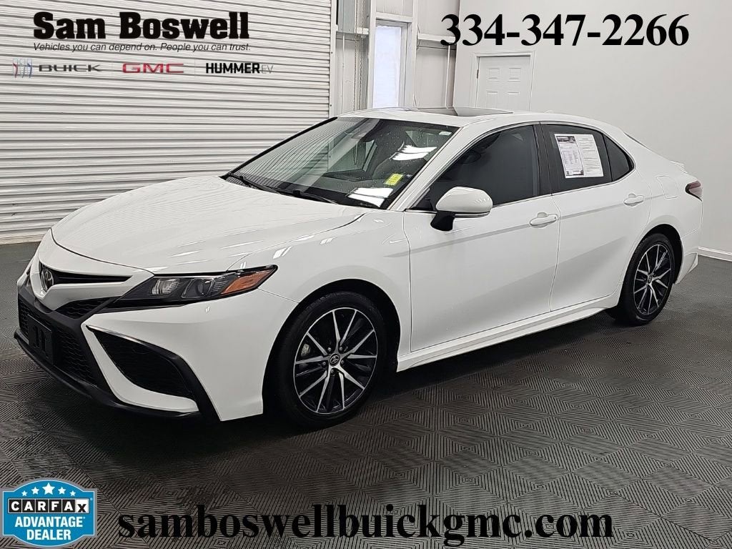 2024 Toyota Camry SE