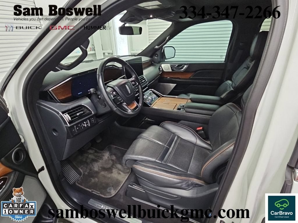 2022 Lincoln Navigator Black Label