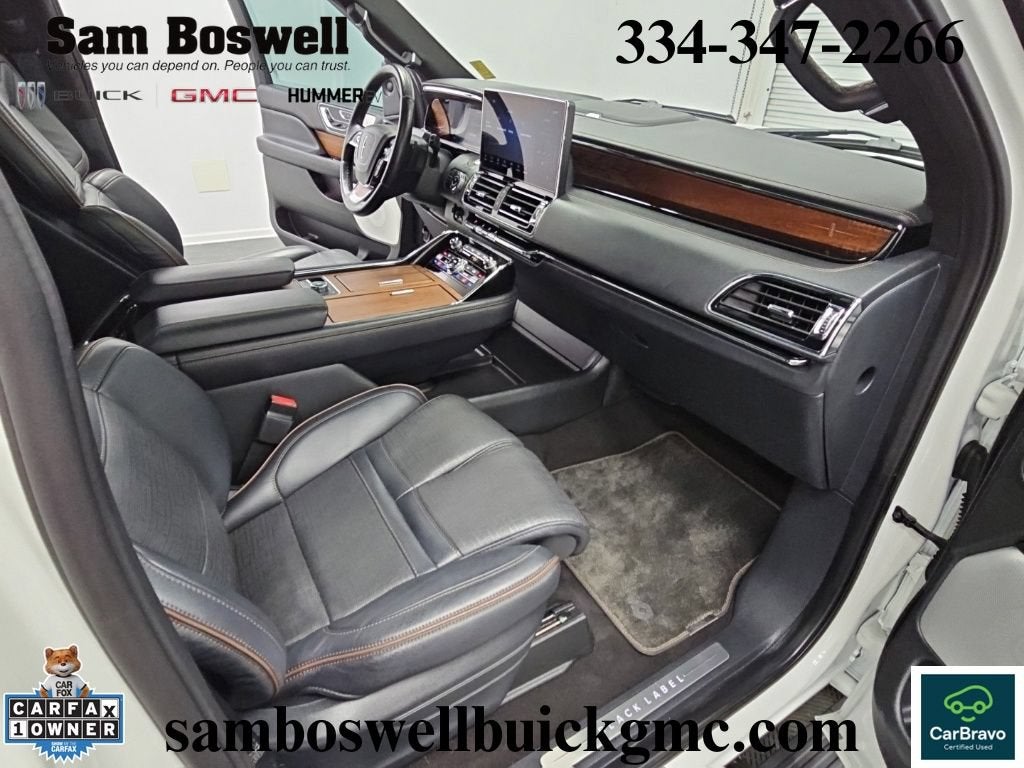 2022 Lincoln Navigator Black Label