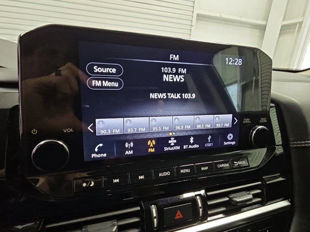 2024 Nissan Pathfinder Platinum FWD