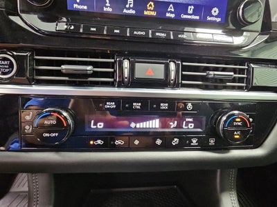 2024 Nissan Pathfinder Platinum FWD