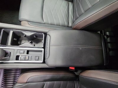 2024 Nissan Pathfinder Platinum FWD