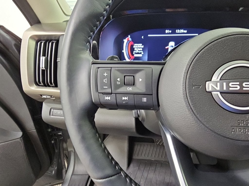 2024 Nissan Pathfinder Platinum FWD