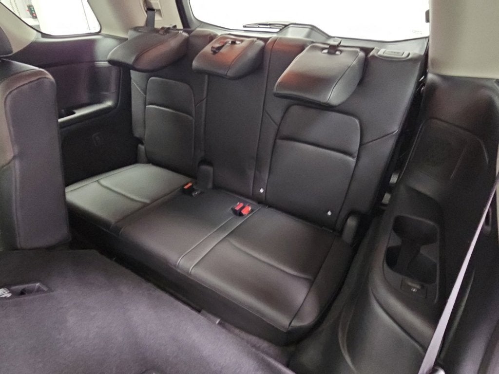 2024 Nissan Pathfinder Platinum FWD