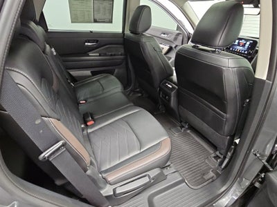 2024 Nissan Pathfinder Platinum FWD