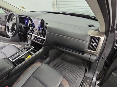 2024 Nissan Pathfinder Platinum FWD