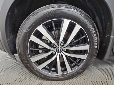 2024 Nissan Pathfinder Platinum FWD