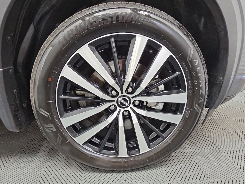 2024 Nissan Pathfinder Platinum FWD