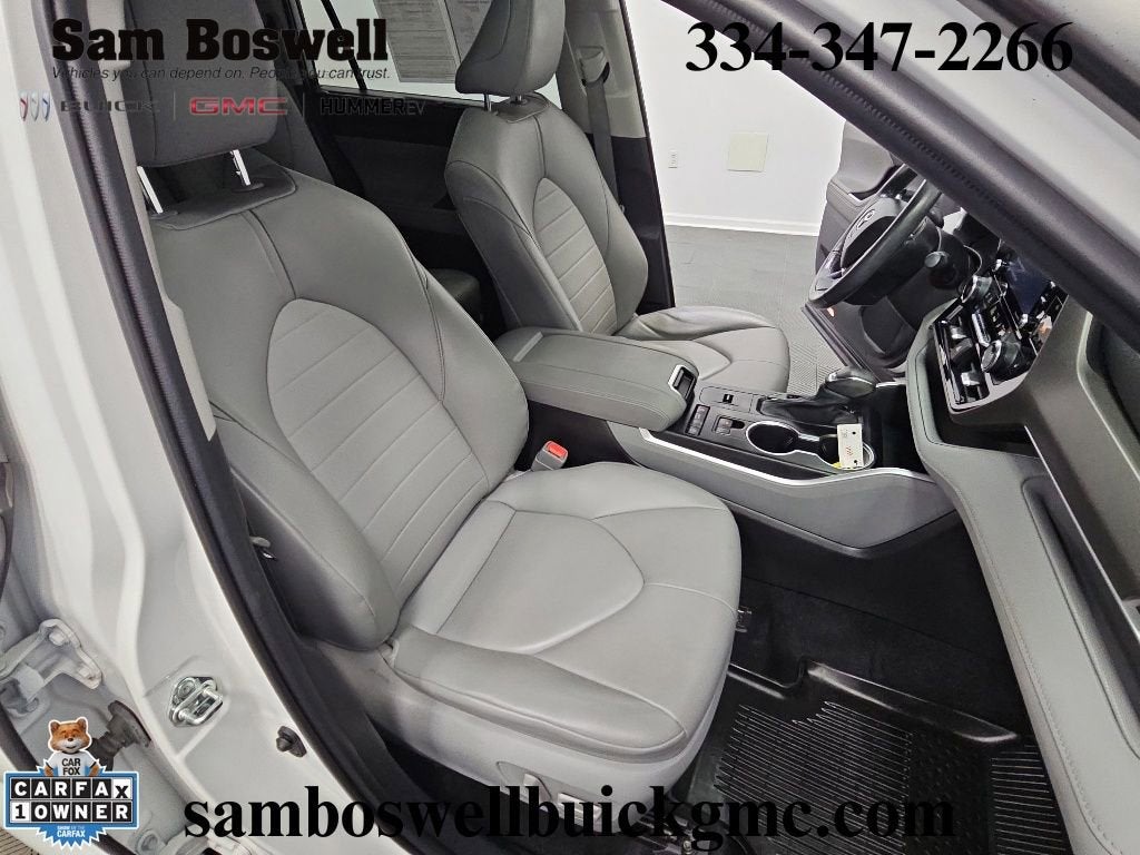 2022 Toyota Highlander XLE