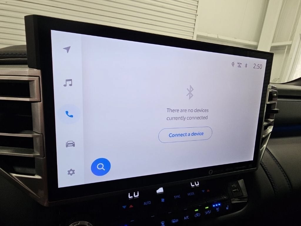 2023 Toyota Tundra Hybrid Platinum