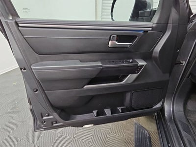 2023 Toyota Tundra Hybrid Platinum