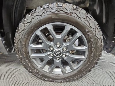 2023 Toyota Tundra Hybrid Platinum