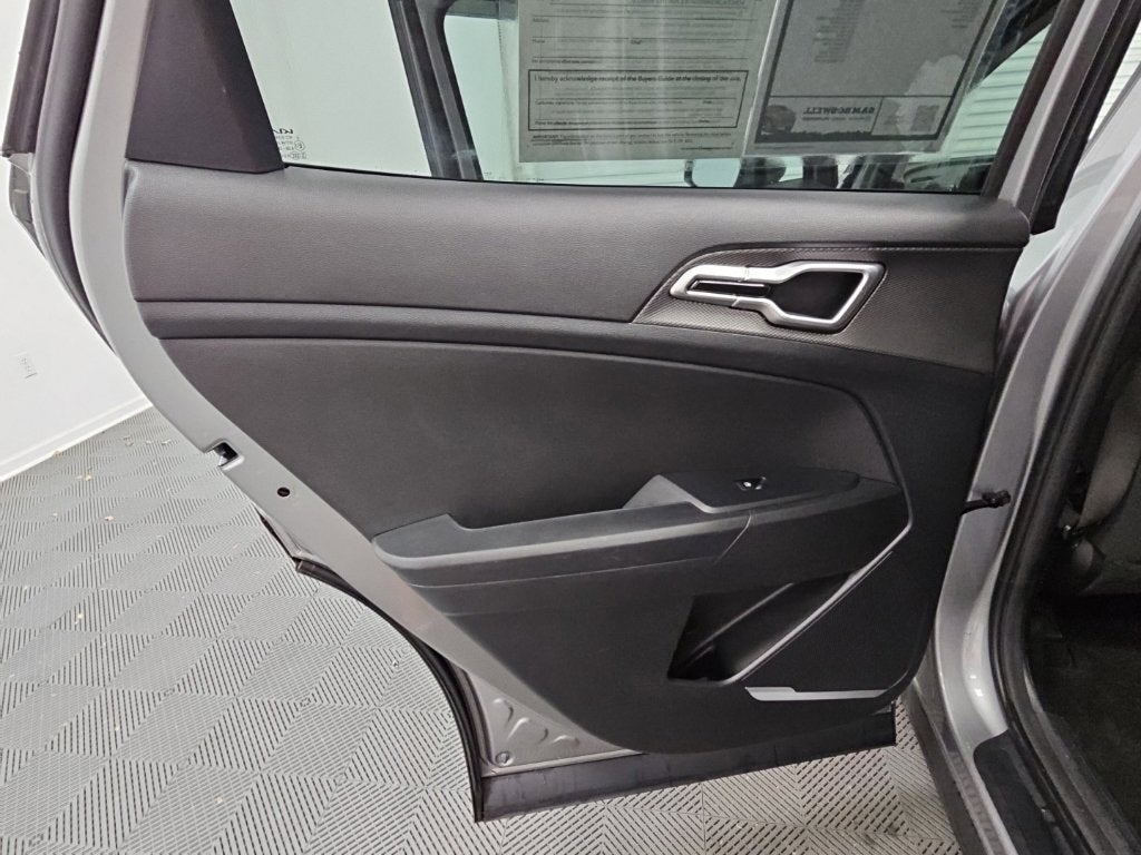 2023 Kia Sportage LX