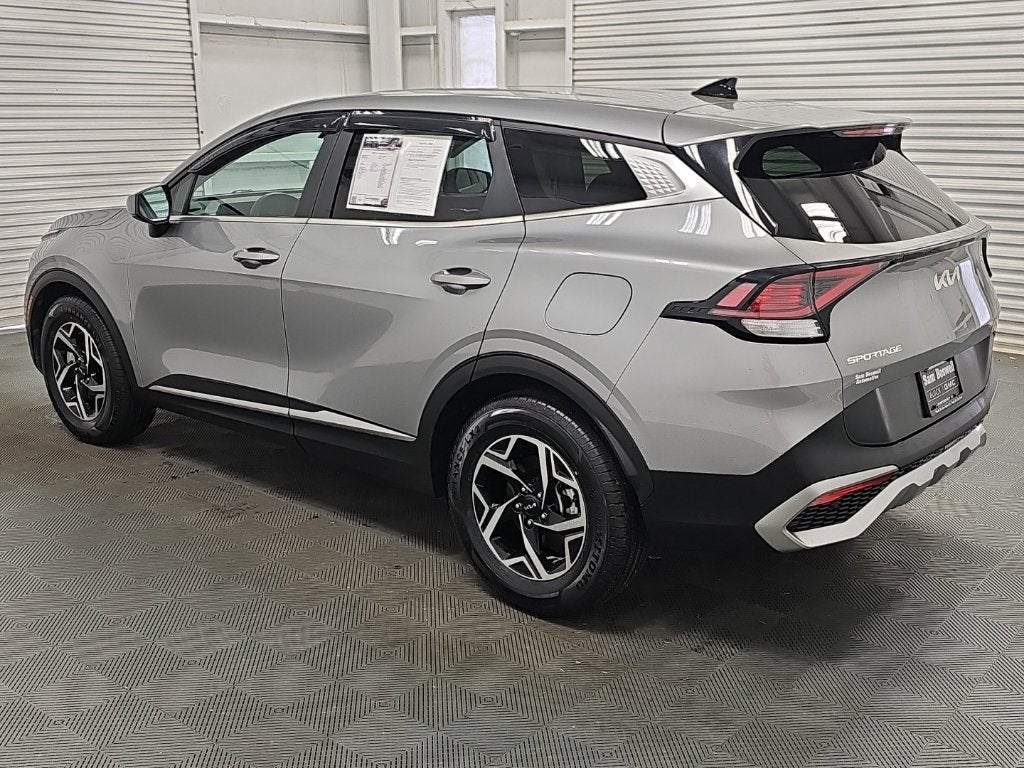 2023 Kia Sportage LX