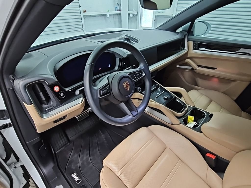 2025 Porsche Cayenne Coupe AWD