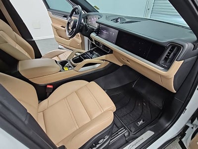 2025 Porsche Cayenne Coupe AWD