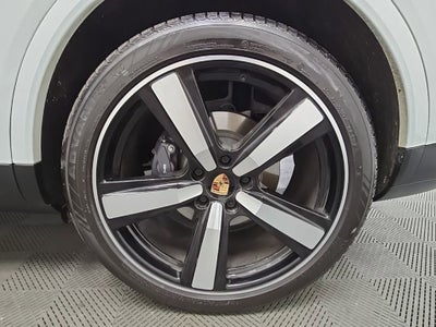 2025 Porsche Cayenne Coupe AWD