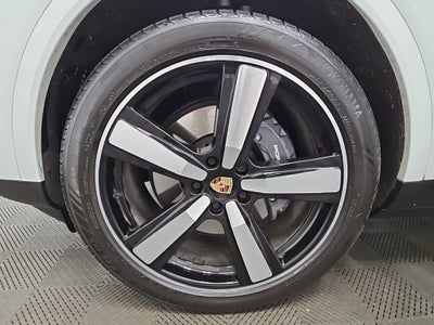 2025 Porsche Cayenne Coupe AWD