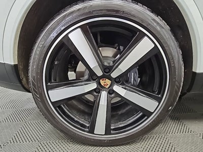 2025 Porsche Cayenne Coupe AWD