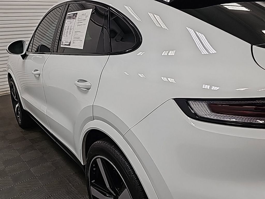 2025 Porsche Cayenne Coupe AWD