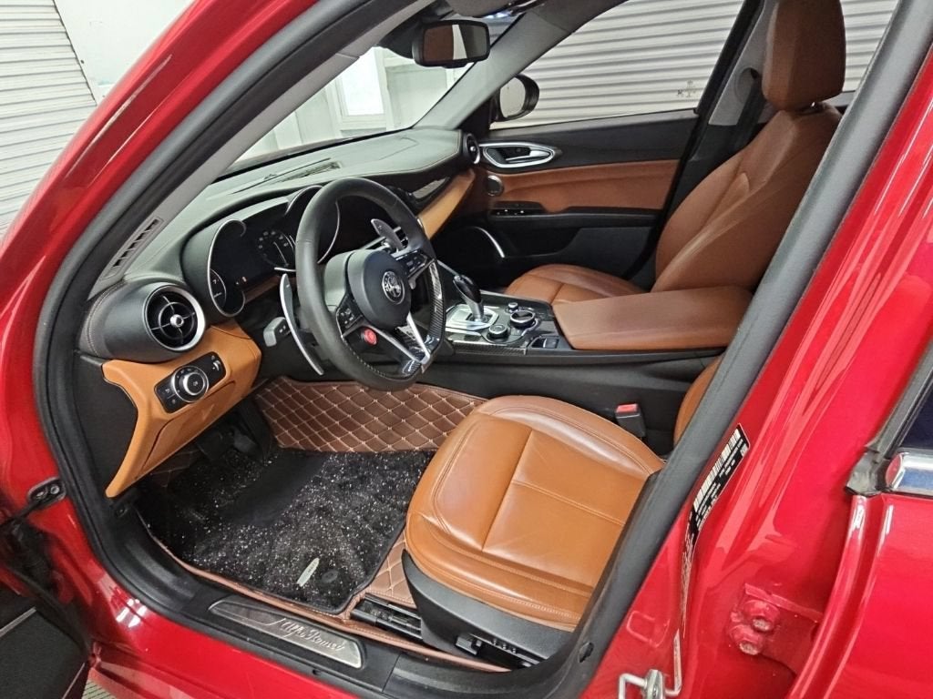 2018 Alfa Romeo Giulia Ti RWD