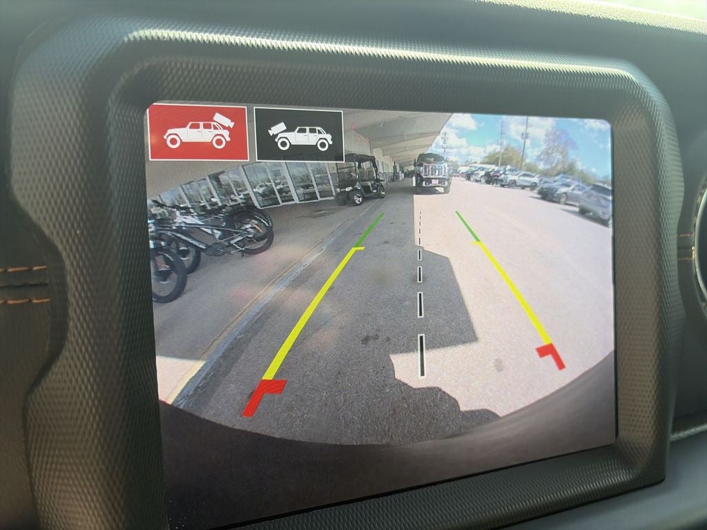 2021 Jeep Wrangler Unlimited Sahara High Altitude