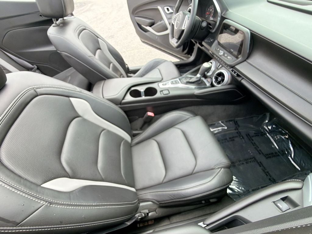 2016 Chevrolet Camaro 2LT 2LT