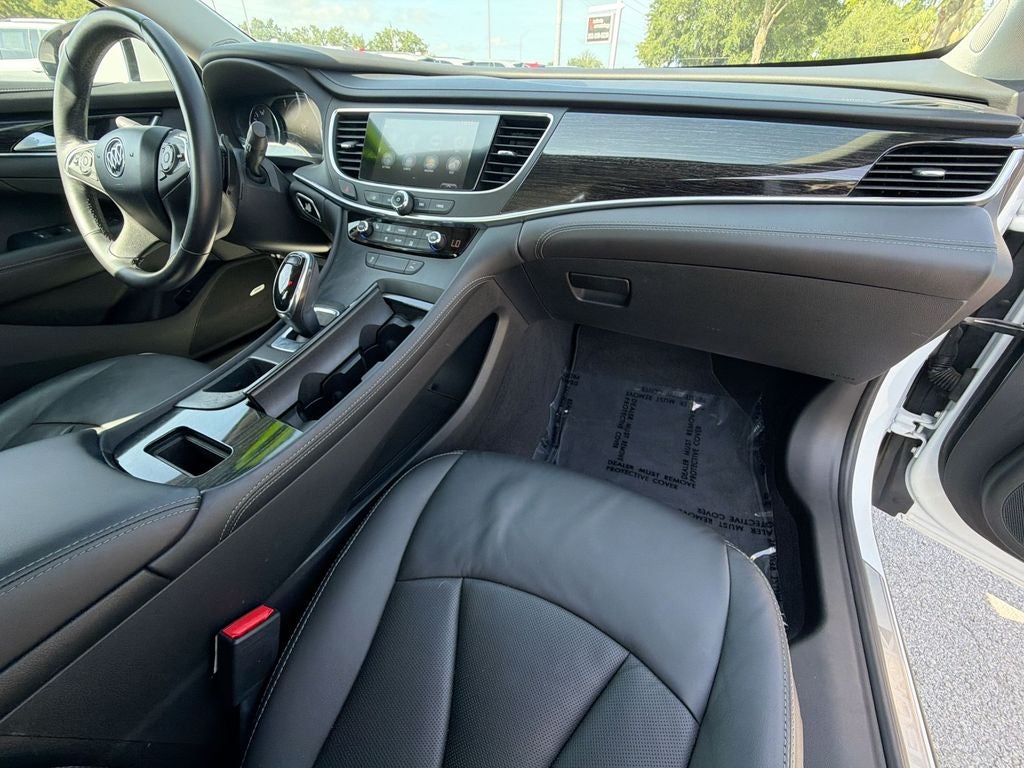 2017 Buick LaCrosse Essence