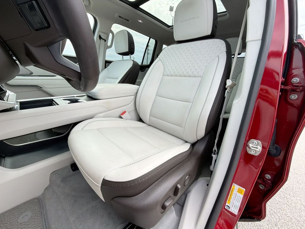 2024 GMC Acadia Denali