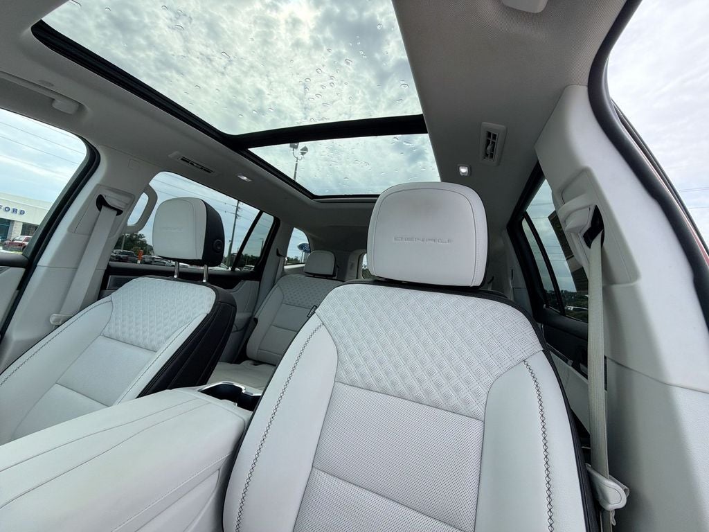 2024 GMC Acadia Denali