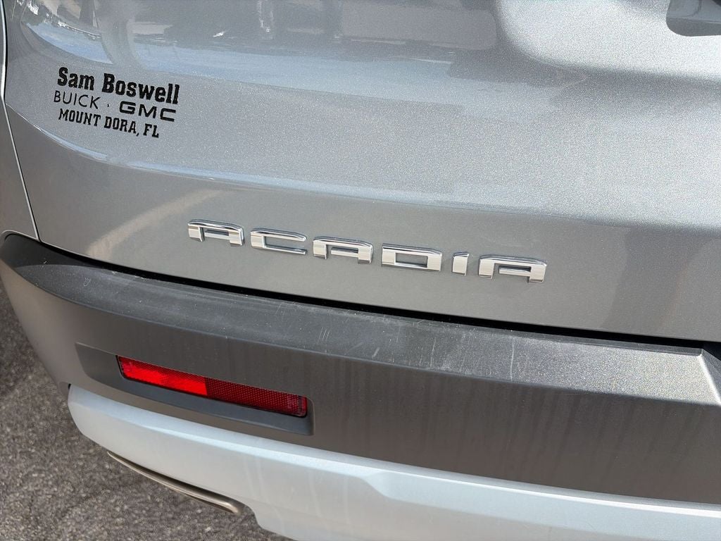 2023 GMC Acadia SLT