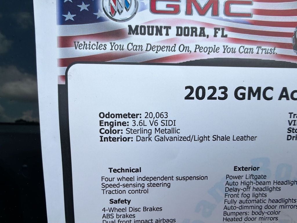 2023 GMC Acadia Denali