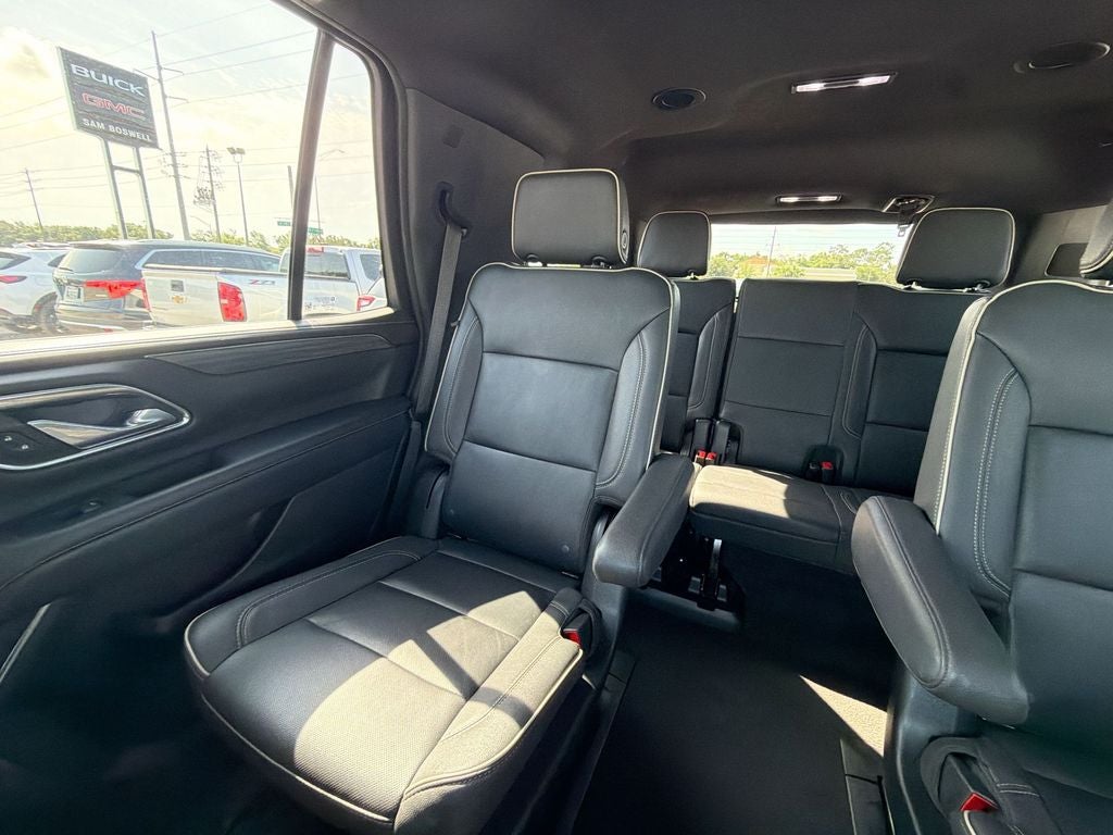 2023 GMC Yukon SLT