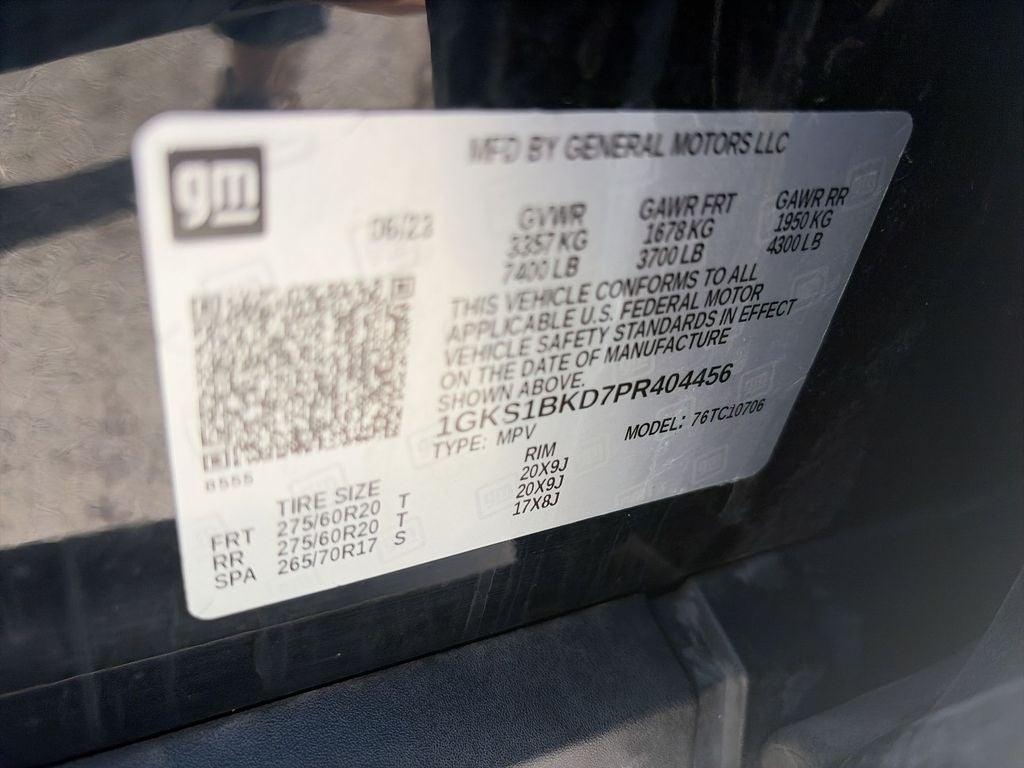 2023 GMC Yukon SLT