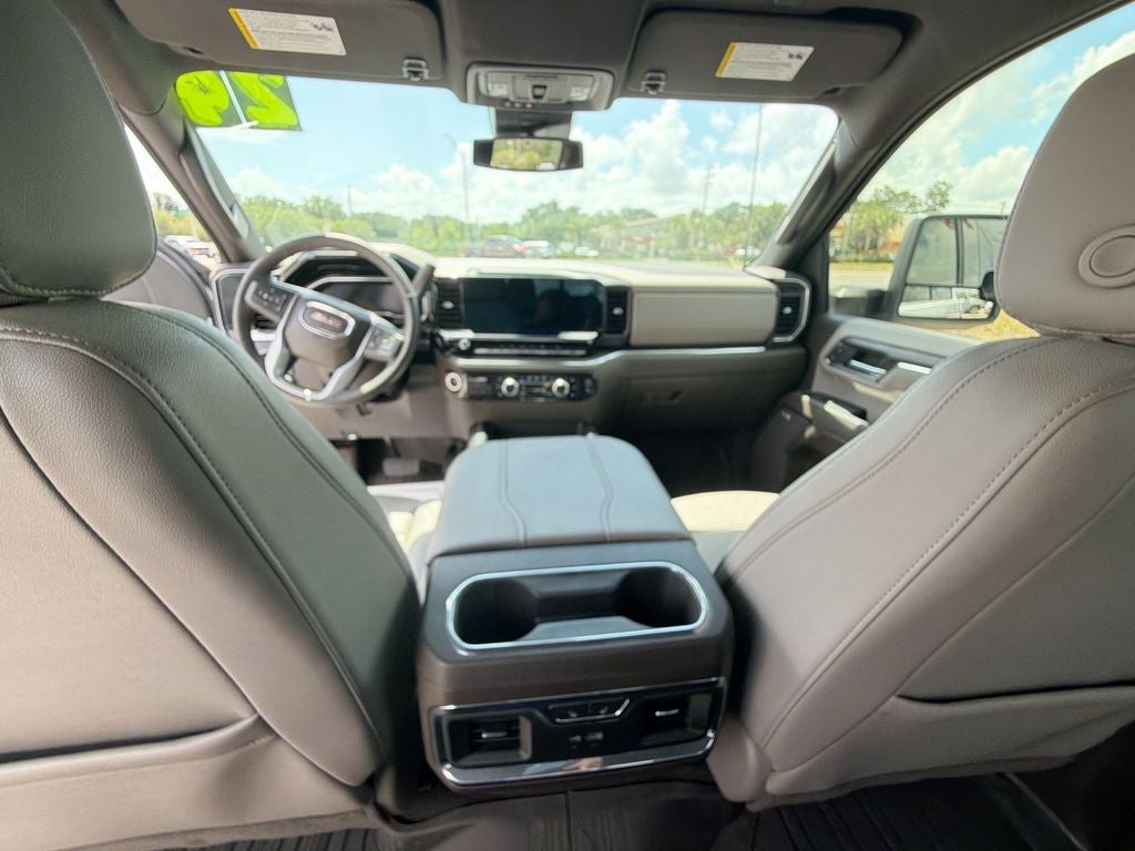 2024 GMC Sierra 2500HD SLT - Photo 10