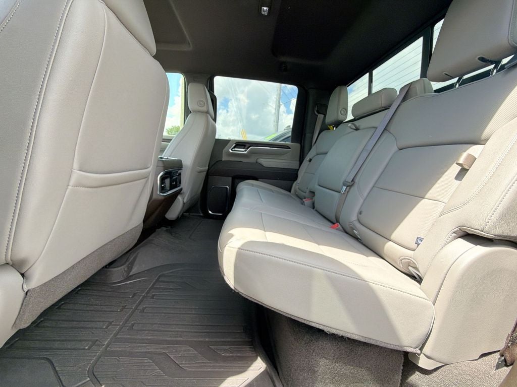 2024 GMC Sierra 2500HD SLT - Photo 14