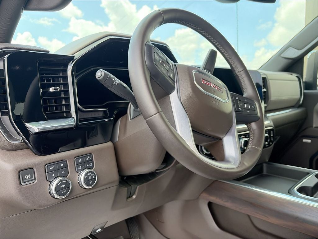 2024 GMC Sierra 2500HD SLT