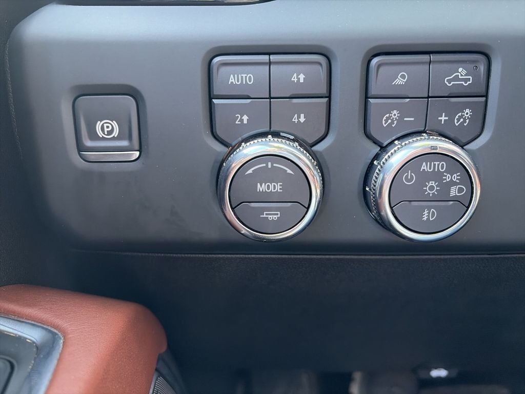 2024 GMC Sierra 3500HD Denali Ultimate