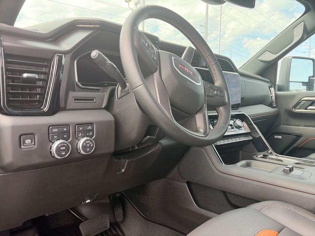 2025 GMC Sierra 2500HD AT4