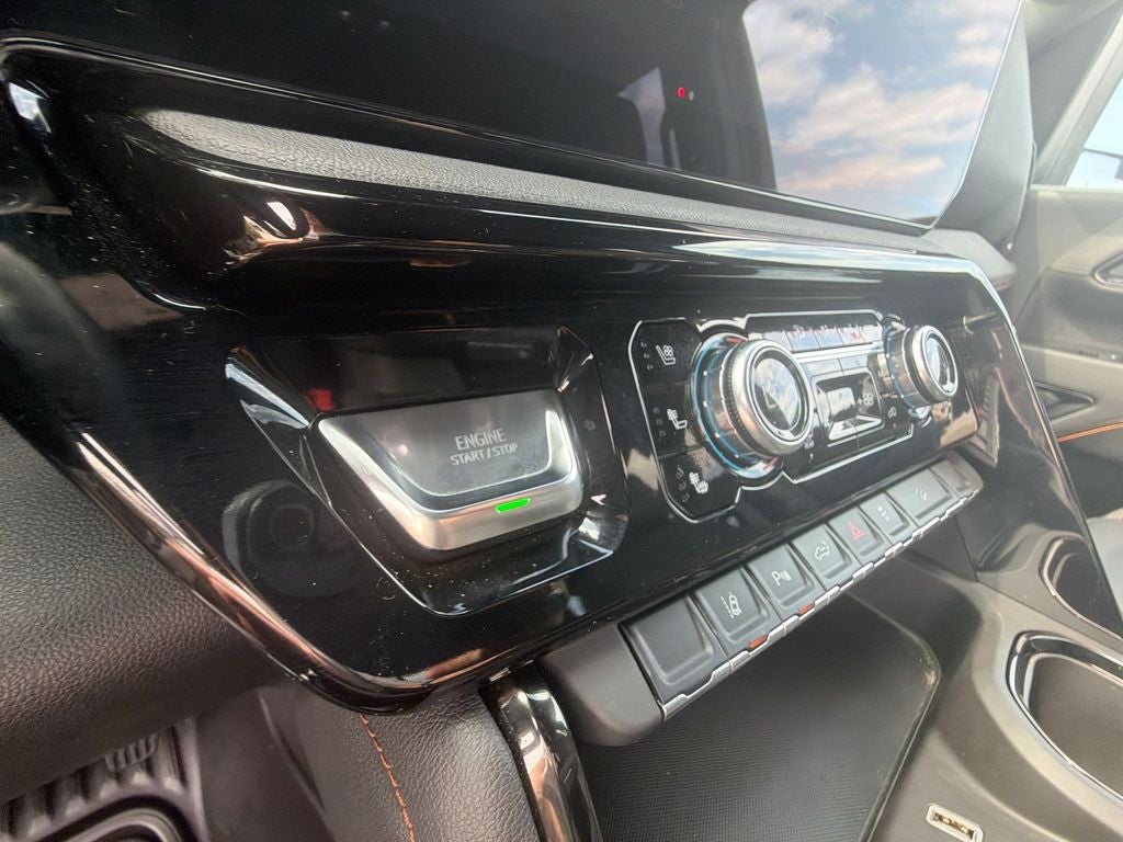 2025 GMC Sierra 2500HD AT4