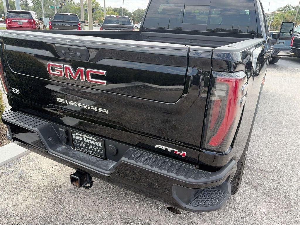2025 GMC Sierra 2500HD AT4