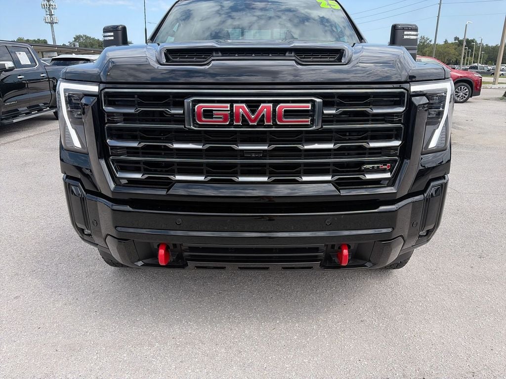 2025 GMC Sierra 2500HD AT4
