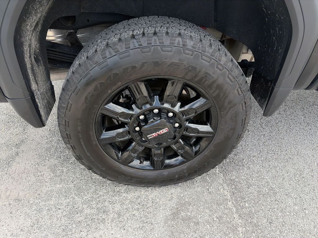 2025 GMC Sierra 2500HD AT4