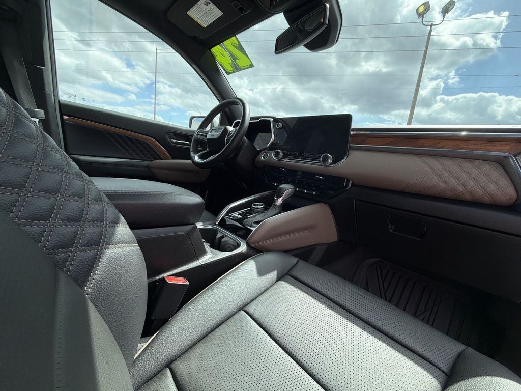 2024 GMC Canyon Denali